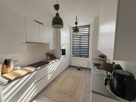 RUIME, INSTAPKLARE woning met tuin en 3 slpks - Photo 5