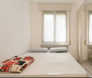 Via Francesco Caracciolo, Milan, Lombardy 20155 - Foto 1