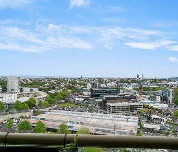 Central Auckland 2BR Gem w/ Balcony! - Photo 4