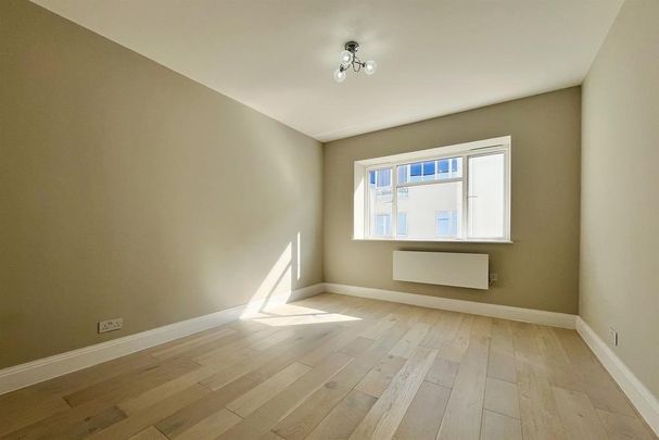 3 bedroom flat to rent - Photo 1