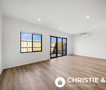 Modern and Spacious 4 Bedroom Home - Brand New and Available Now!! - Photo 1