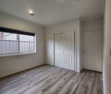 Craigieburn - Photo 4