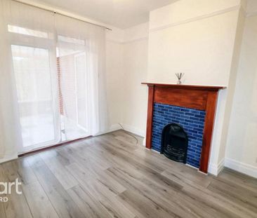 3 bedroom semi-detached house to rent - Photo 6