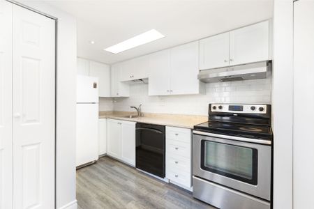 For Lease - 1250 King Street Unit# 30, Toronto, Ontario - Photo 4