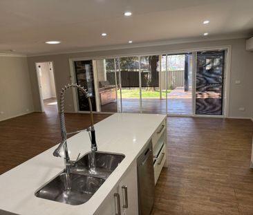 Great Size Family Home - Photo 4