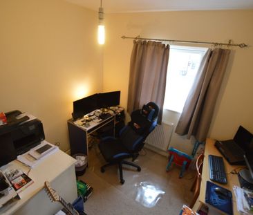 3 bedroom Terraced - BROADWATER CRESCENT, WELWYN GARDEN CITY. - Photo 4