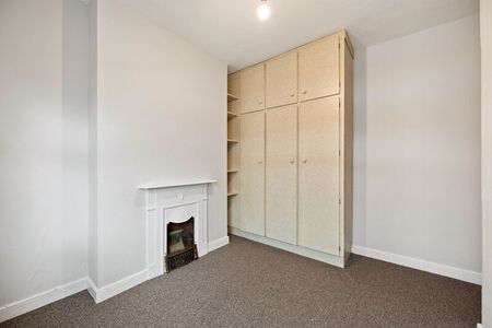 24 Fairfield Avenue, East Wall, Dublin 3, D03 TE27, - Photo 5