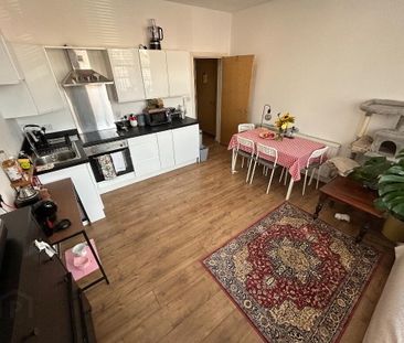 Flat 8, 44 Ulsterville Avenue, Belfast, BT9 7AQ - Photo 4