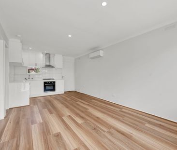 1/16-18 Walbundry Avenue, Frankston, Vic 3199 - Photo 1