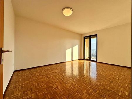 Vacallo – we rent 3.5 loc. bright with scenic views - Photo 2