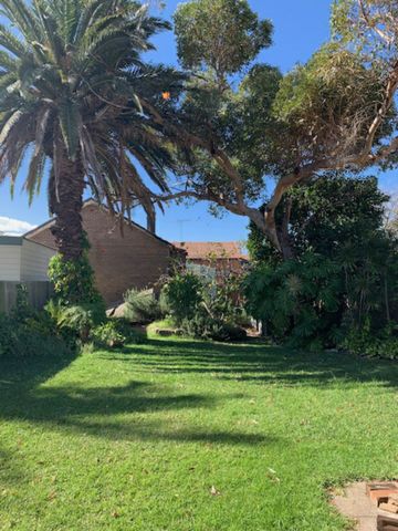 Comfortable & Cosy Two Bedroom Home - Photo 4