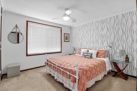 Stunning 3-Bedroom Home with Modern Upgrades and In-Ground Pool! - Photo 3
