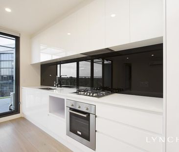 Outstanding Views with Spacious Balcony - Photo 4