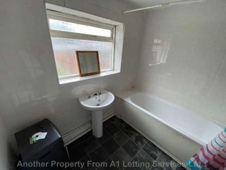 Victoria Road, Stechford, B33 - Photo 5