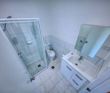 BEACH COTTAGE - COCONUTS - Photo 6