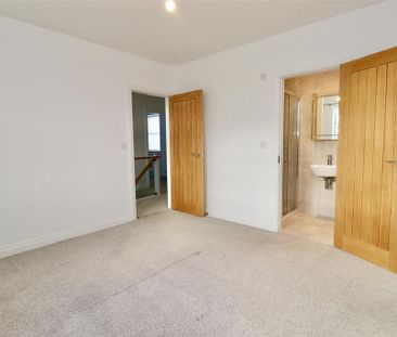 4 bedroom house to rent - Photo 4