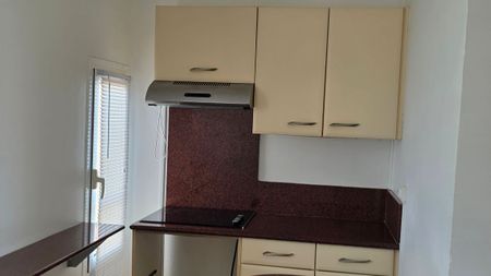 Location Appartement 3 pièces 78m² - Photo 4