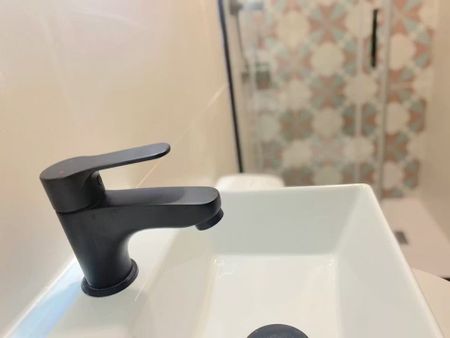 Avenida de Ramón y Cajal, Sevilla, Andalusia 41005 - Foto 5