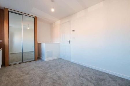 Alexandra Close, Grimsby, DN31 - Photo 2