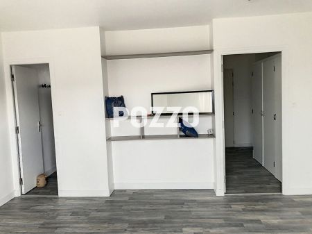 Location - Appartement 1 pièce(s) - 32 m² - Granville - Photo 3