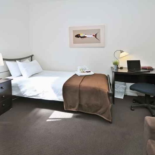 Room 11 (Ensuite) - Photo 1