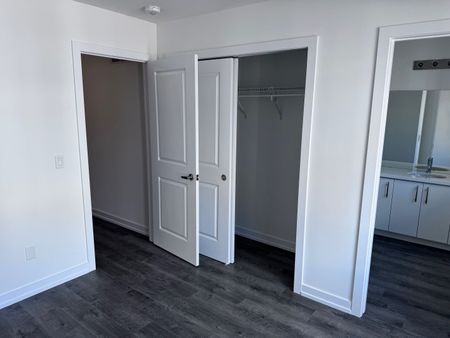 For Lease - 225 Burke Street, Hamilton, Ontario - Photo 3