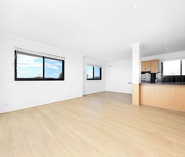 5/4 Severn Street, Maroubra, NSW 2035 - Photo 3