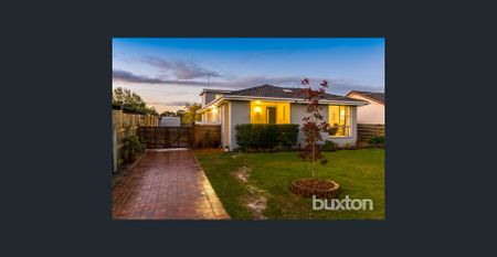 Beautiful Family Home Built For Entertaining - Photo 2