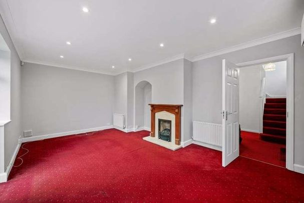 Tiepigs Lane, Bromley, BR2 - Photo 1