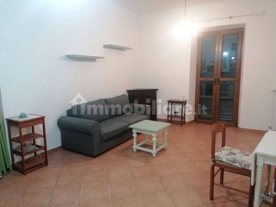 Bilocale via Farnesiana, Centro, Ronciglione - Photo 1
