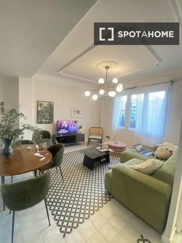 valencia, Valencian Community 46004 - Photo 2