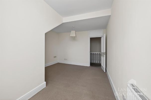 Mannamead Road, Mannamead, Plymouth - Photo 1