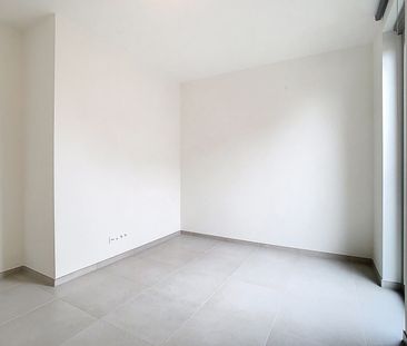 Penthouse met 2 slaapkamers te huur in hartje Leuven! - Photo 2