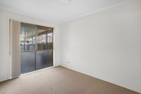 Neat and Tidy Apartment in Beachside Complex - Photo 4