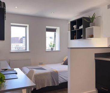 Studio to rent - Photo 6