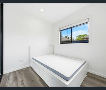 Near new 2 bedroom Granny Flat - Photo 2