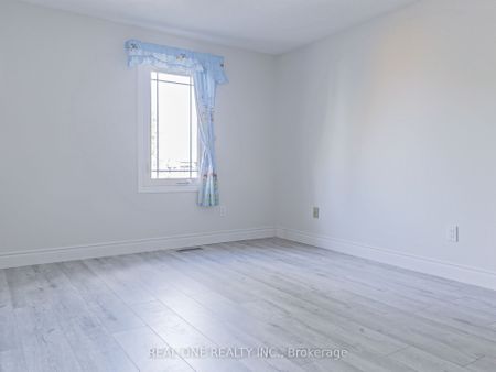 For Lease - 51 Cornwall Drive, Ajax, Ontario - Photo 3