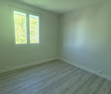 Location Appartement 4 pièces 80m² ST JEAN DE BRAYE 45800 - Photo 4