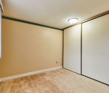 For Lease - 804 Mahina Street, Oshawa, Ontario - Photo 4