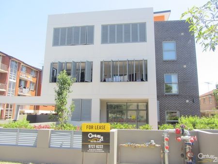 This Immaculate near New Ground Unit Apartments - Photo 5