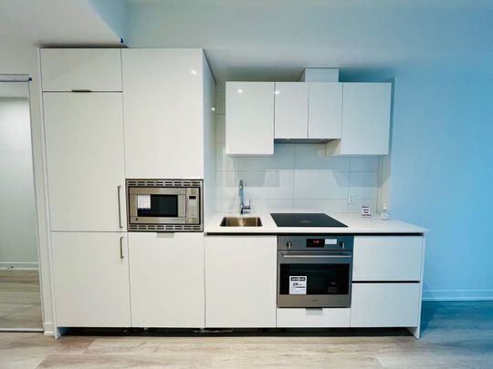 For Lease - 238 Simcoe Street Unit# 405, Toronto, Ontario - Photo 1