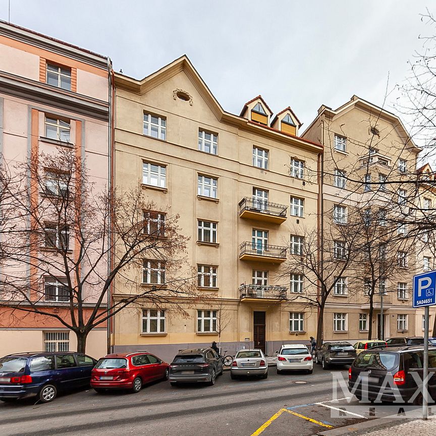 Pronájem bytu 1+1 24 m² - Photo 1