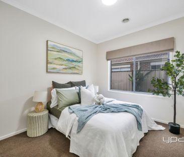 Zoned for Kororoit Creek Primary School – Premium Family Living in ... - Photo 3