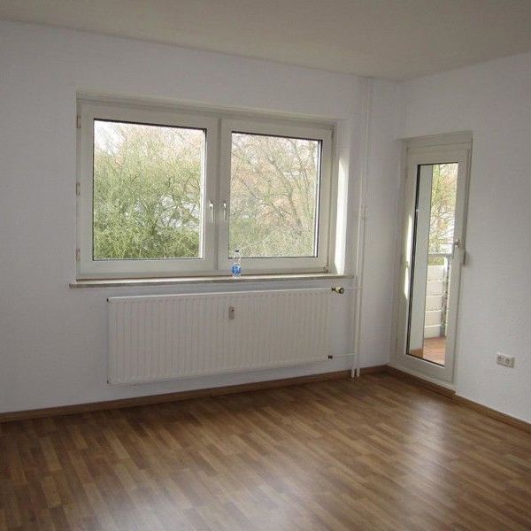 Renovierte 3-Zi. Whg mit Balkon in modernem Mehrfamilienhaus - Photo 1