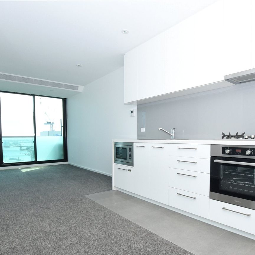 2906/618 Lonsdale Street - Photo 1
