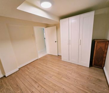 For Lease - 20 Edna Avenue Unit# Basement, Toronto, Ontario - Photo 6