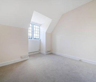 4 bedroom maisonette to rent - Photo 4