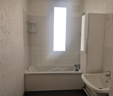 Location Appartement 3 pièces 59m² PERPIGNAN 66000 - Photo 2