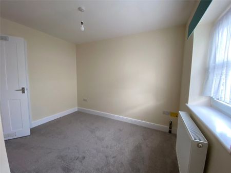 2, Upper Denmark Road - Photo 2