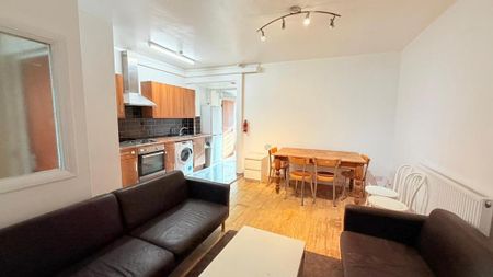 2 bedroom ground floor maisonette to rent - Photo 2